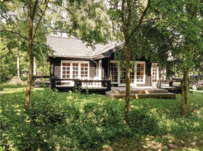 Three-Bedroom Holiday Home in Frederiksvark